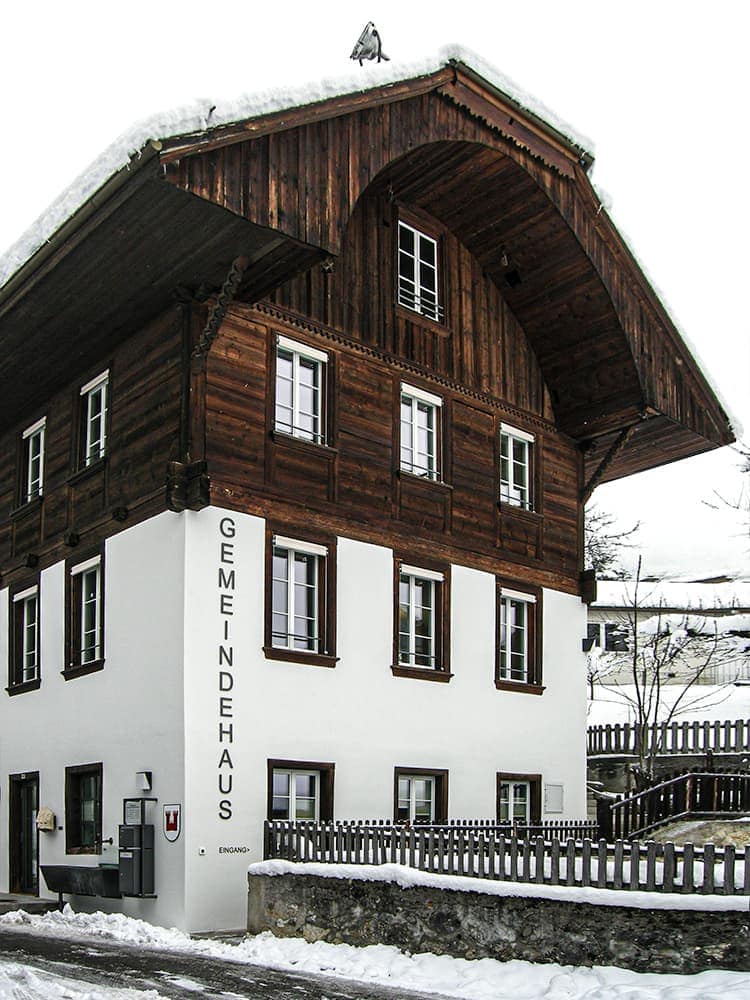 Gemeindehaus EWG, Umbau und Sanierung: Architekt Peter Olf